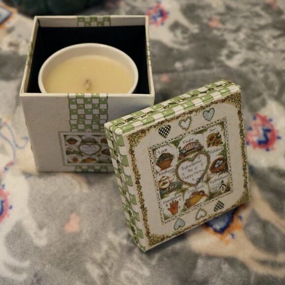 Mostly Memories Candle Box Set - Picture 3 of 9